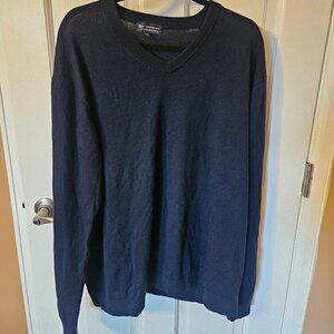Men's V-Neck Sweater